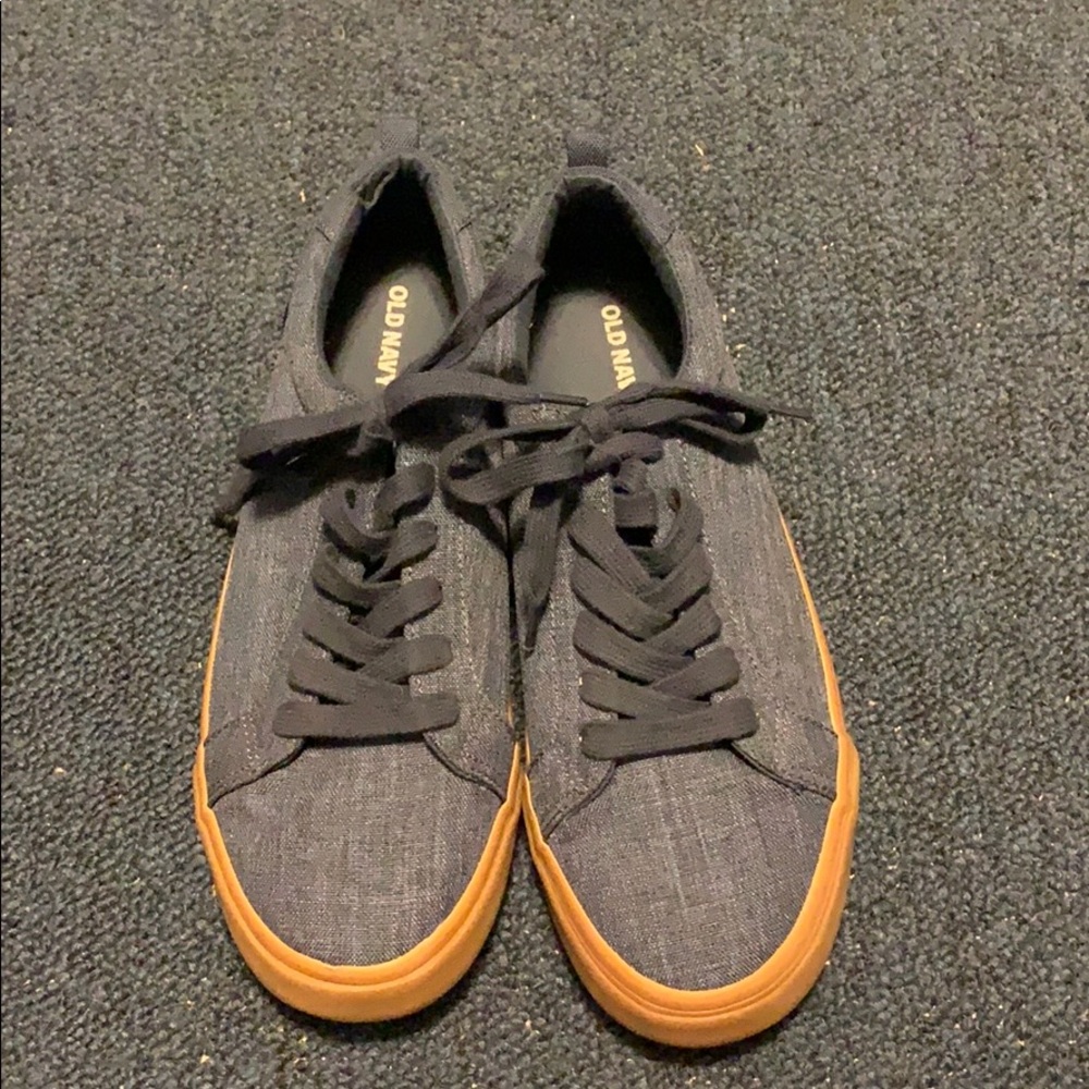 Like New Old Navy shoes